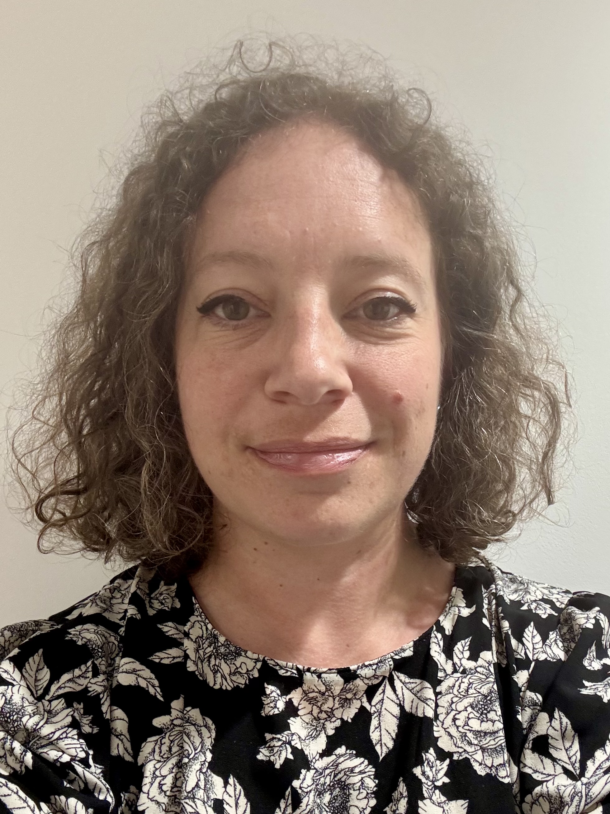 Photo of Cllr Hayley Reed